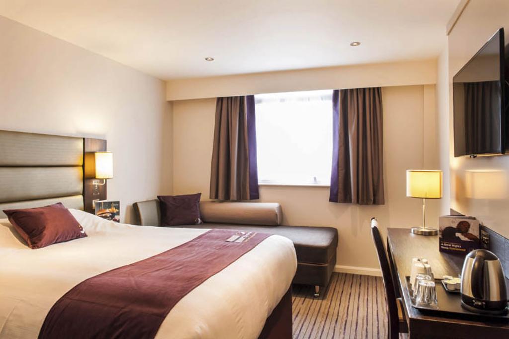 Premier Inn Aberdeen City Centre الغرفة الصورة